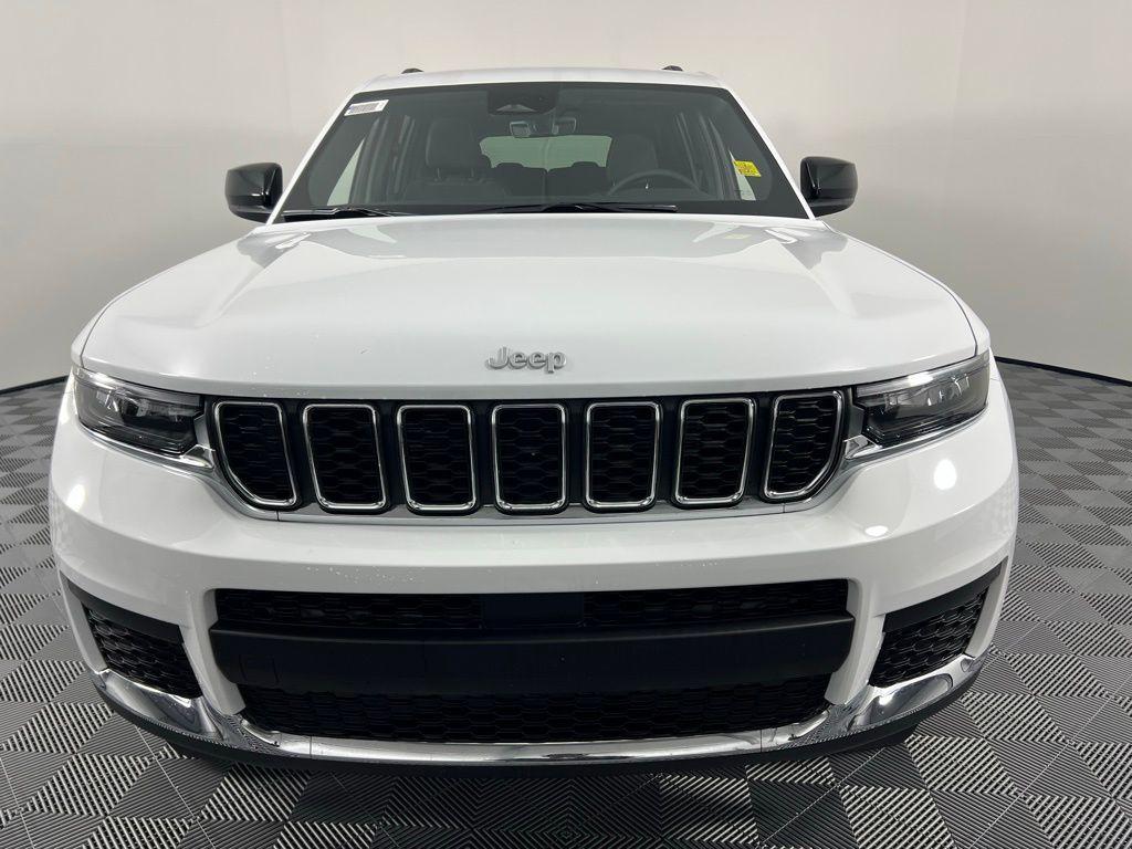 new 2025 Jeep Grand Cherokee L car, priced at $34,253