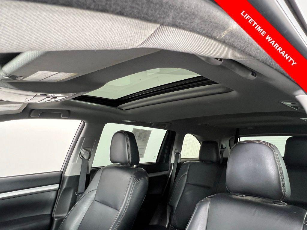 used 2018 Toyota Highlander car, priced at $19,499