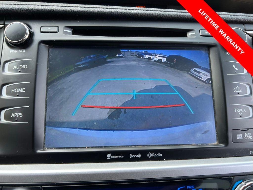 used 2018 Toyota Highlander car, priced at $19,499