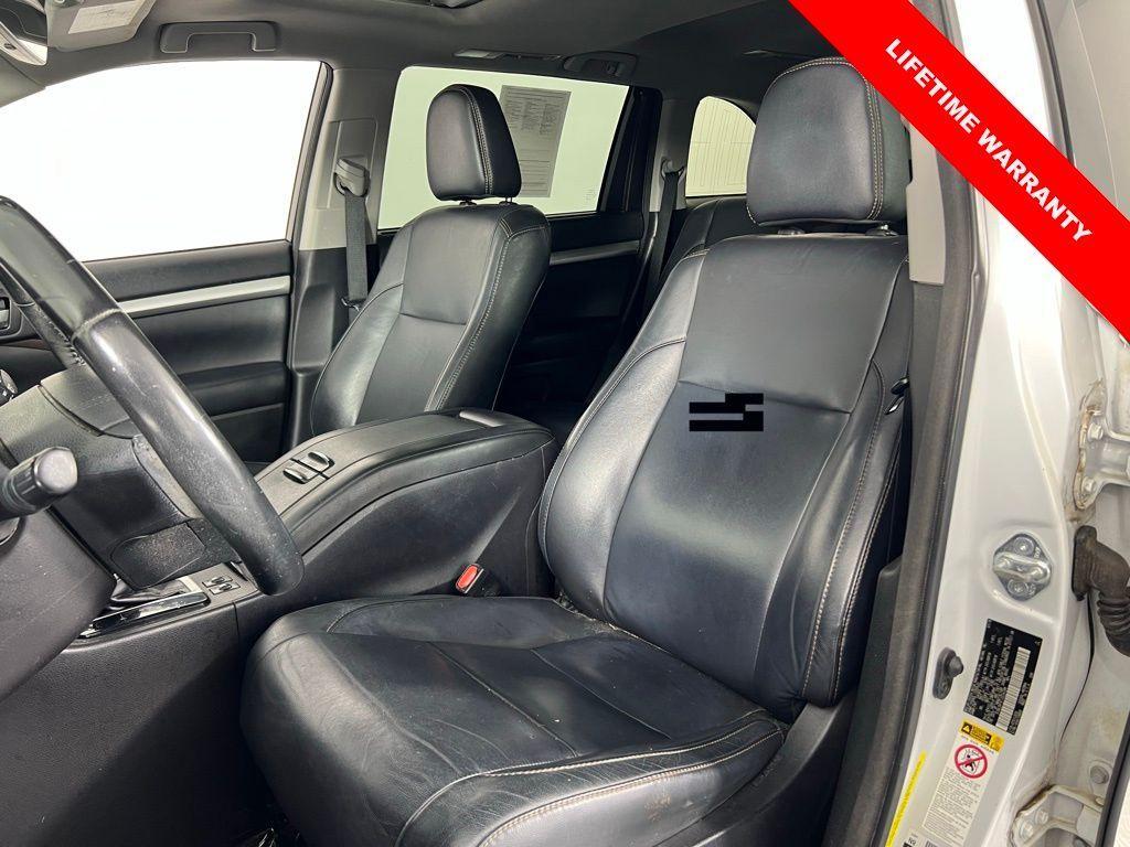 used 2018 Toyota Highlander car, priced at $19,499
