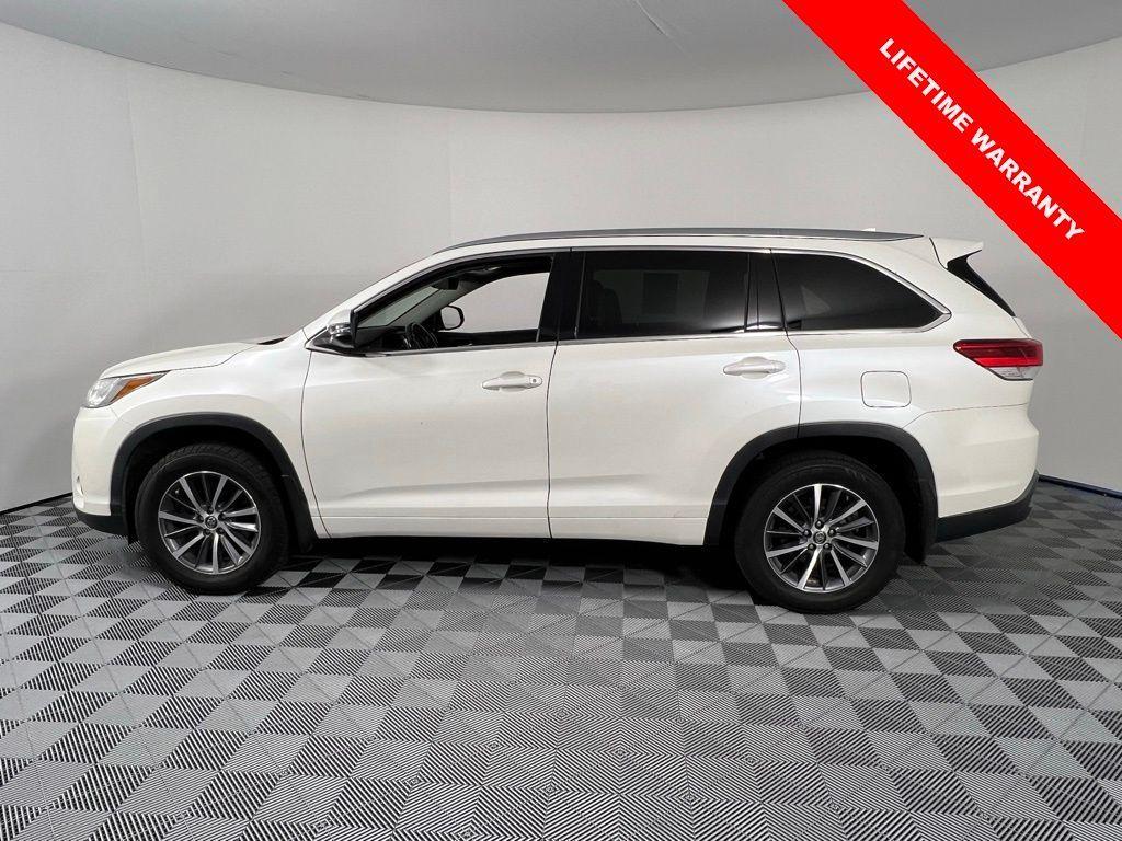 used 2018 Toyota Highlander car, priced at $19,499