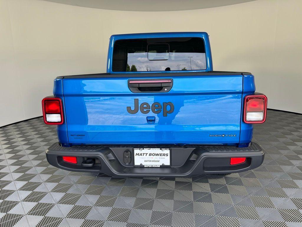 new 2025 Jeep Gladiator car, priced at $48,910
