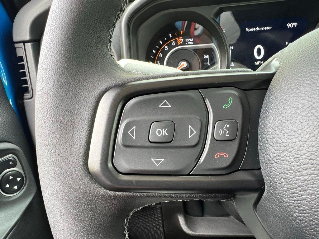 new 2025 Jeep Gladiator car, priced at $48,910