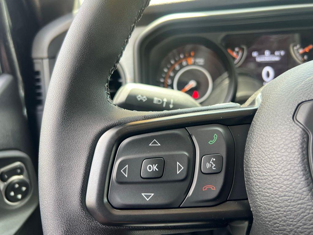 new 2025 Jeep Gladiator car, priced at $41,855