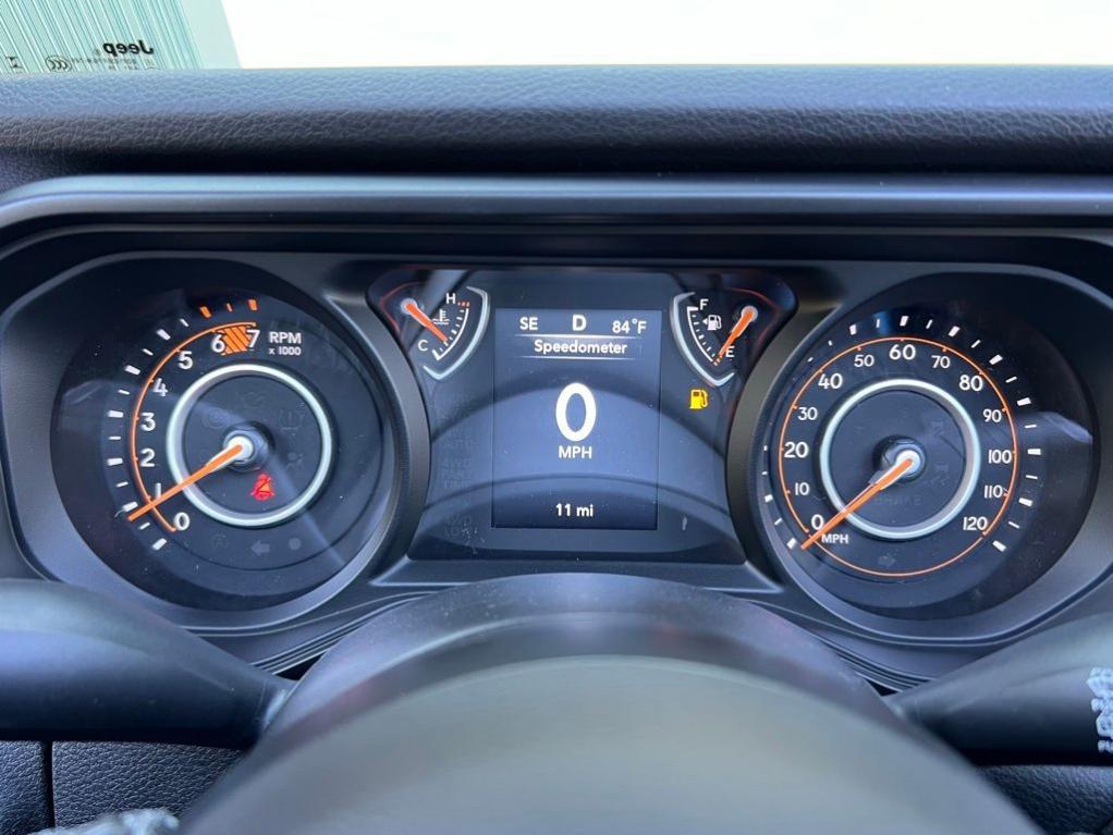 new 2025 Jeep Wrangler car, priced at $47,180