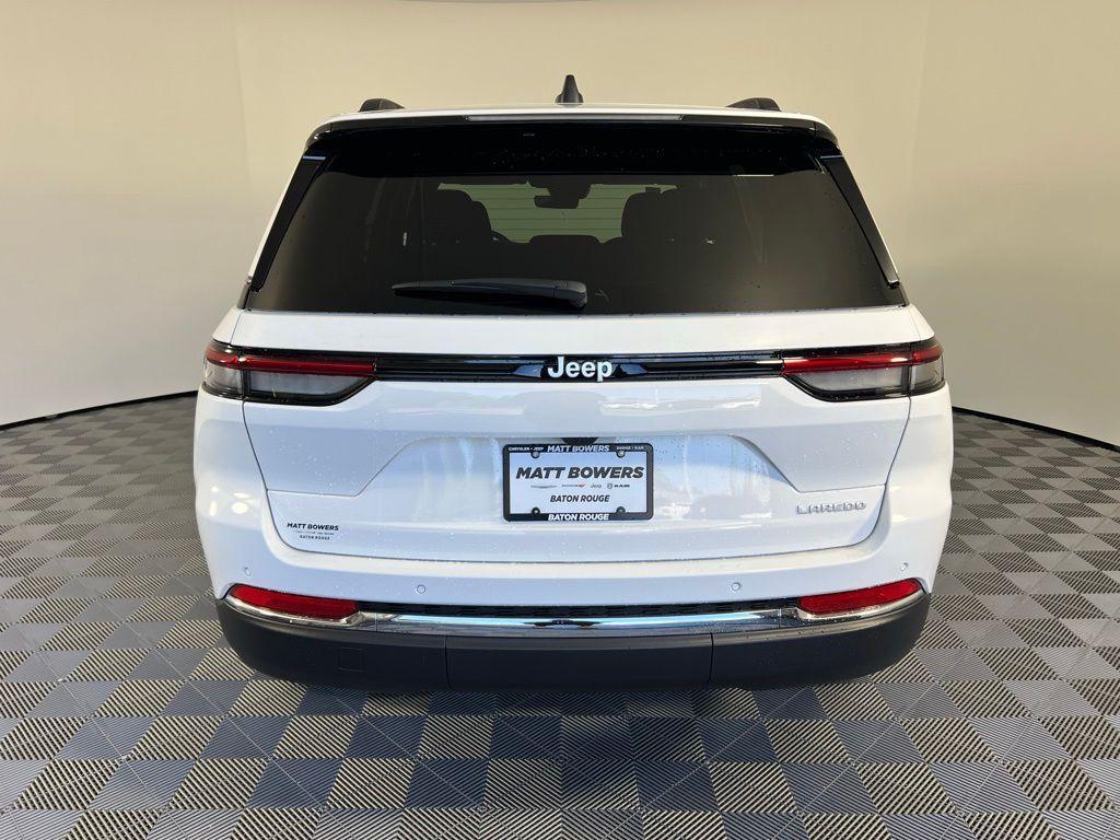 new 2025 Jeep Grand Cherokee car, priced at $33,570