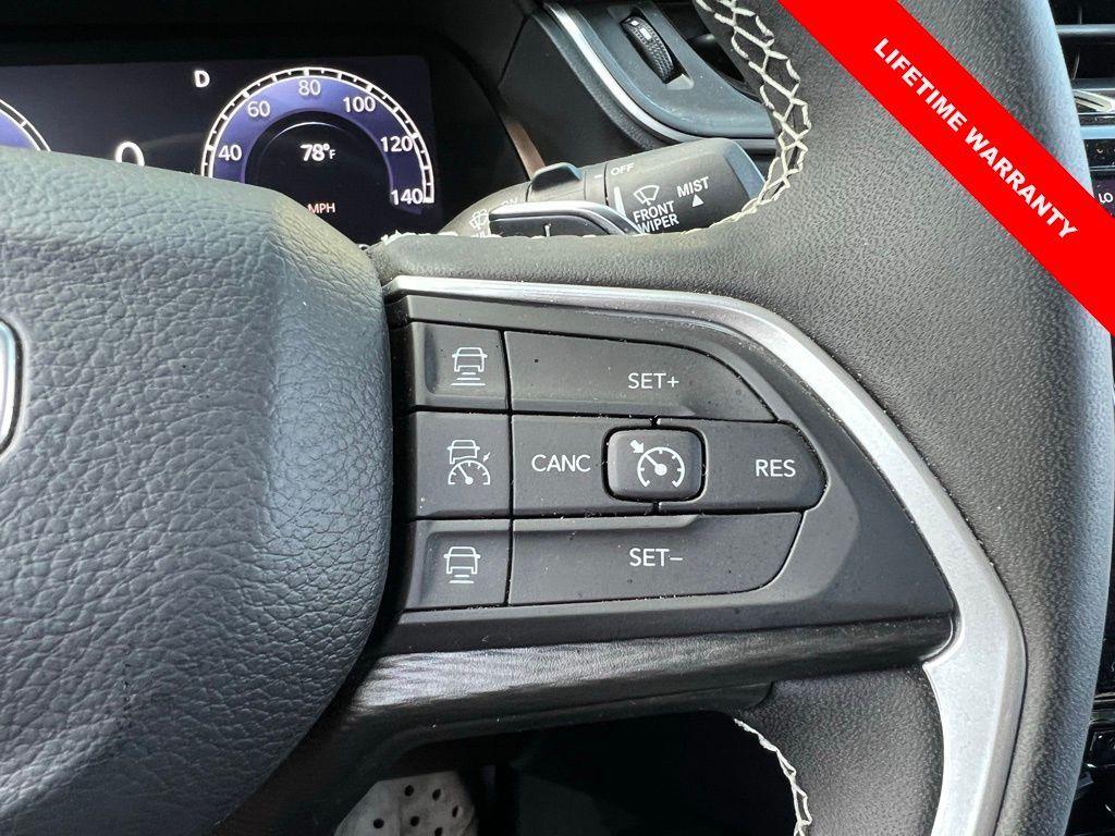 used 2025 Jeep Grand Cherokee car