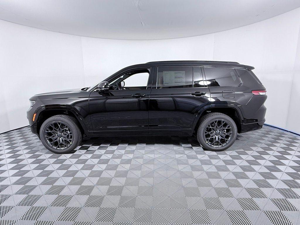 new 2025 Jeep Grand Cherokee L car, priced at $59,193