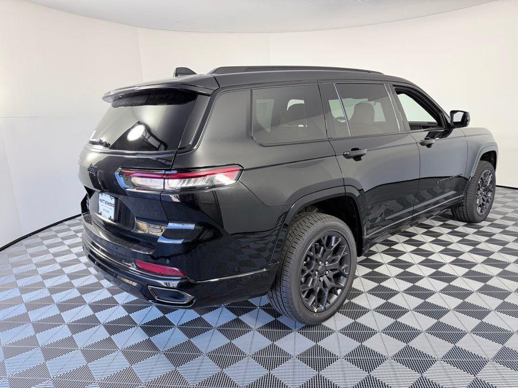 new 2025 Jeep Grand Cherokee L car, priced at $59,193