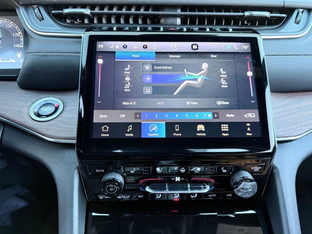 new 2025 Jeep Grand Cherokee L car, priced at $59,193