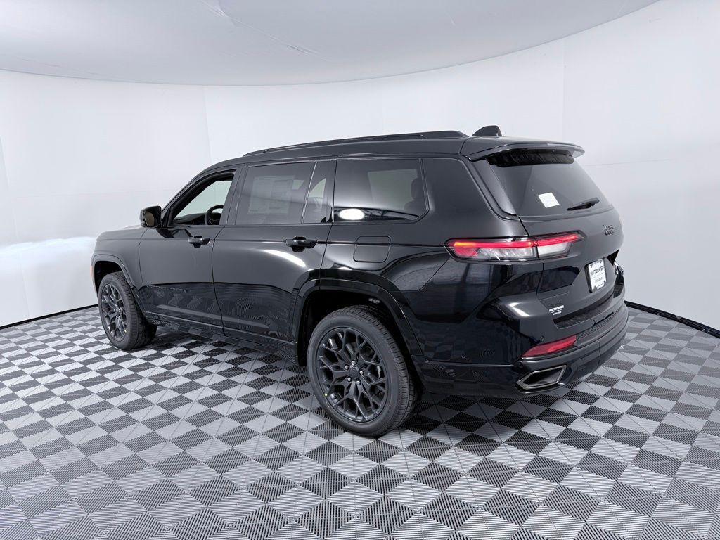 new 2025 Jeep Grand Cherokee L car, priced at $59,193