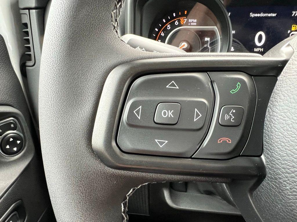 new 2025 Jeep Gladiator car, priced at $46,905