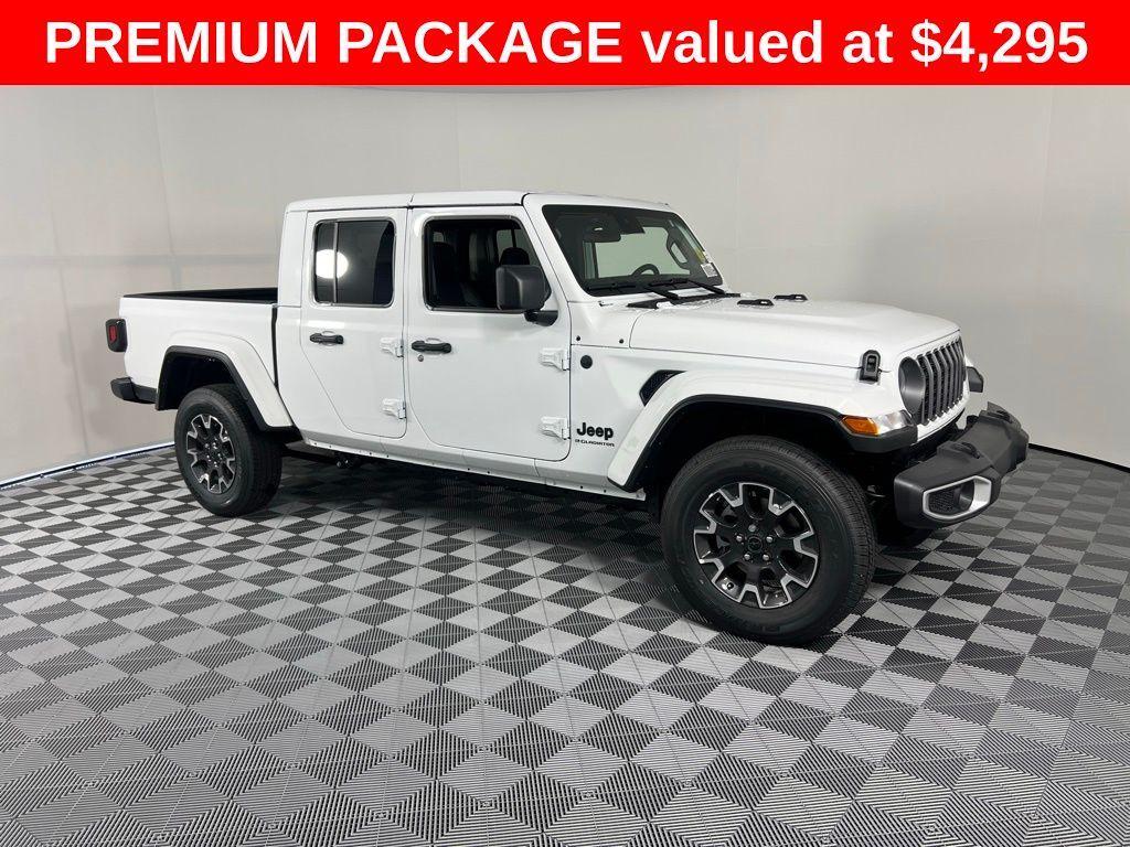 new 2025 Jeep Gladiator car, priced at $46,155