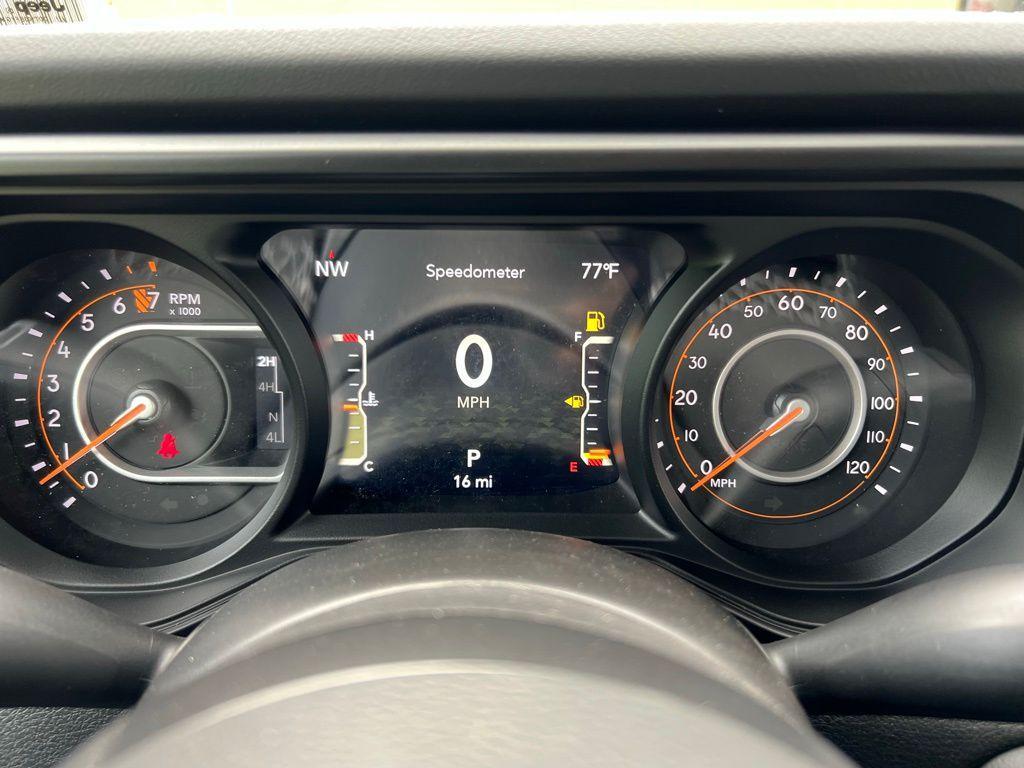 new 2025 Jeep Gladiator car, priced at $46,905