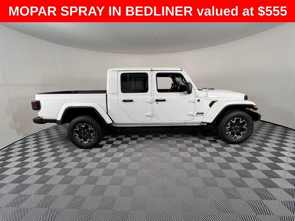new 2025 Jeep Gladiator car, priced at $46,155