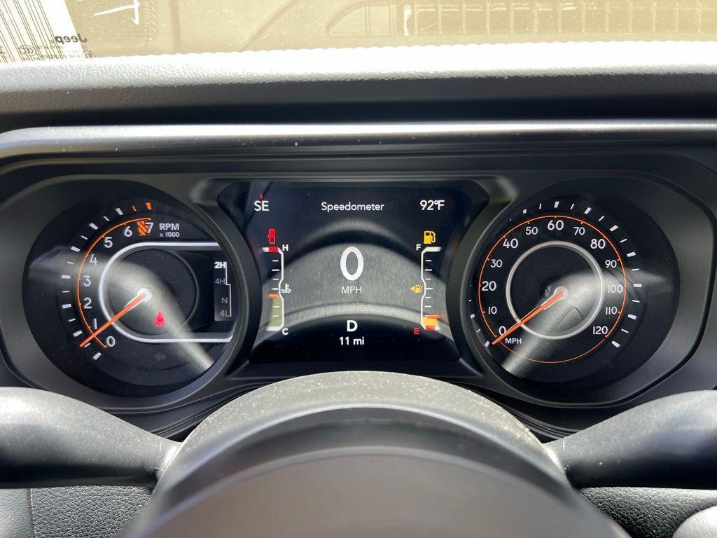 new 2025 Jeep Gladiator car, priced at $43,460
