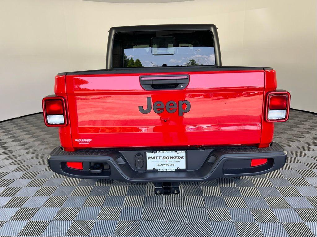 new 2025 Jeep Gladiator car, priced at $42,605