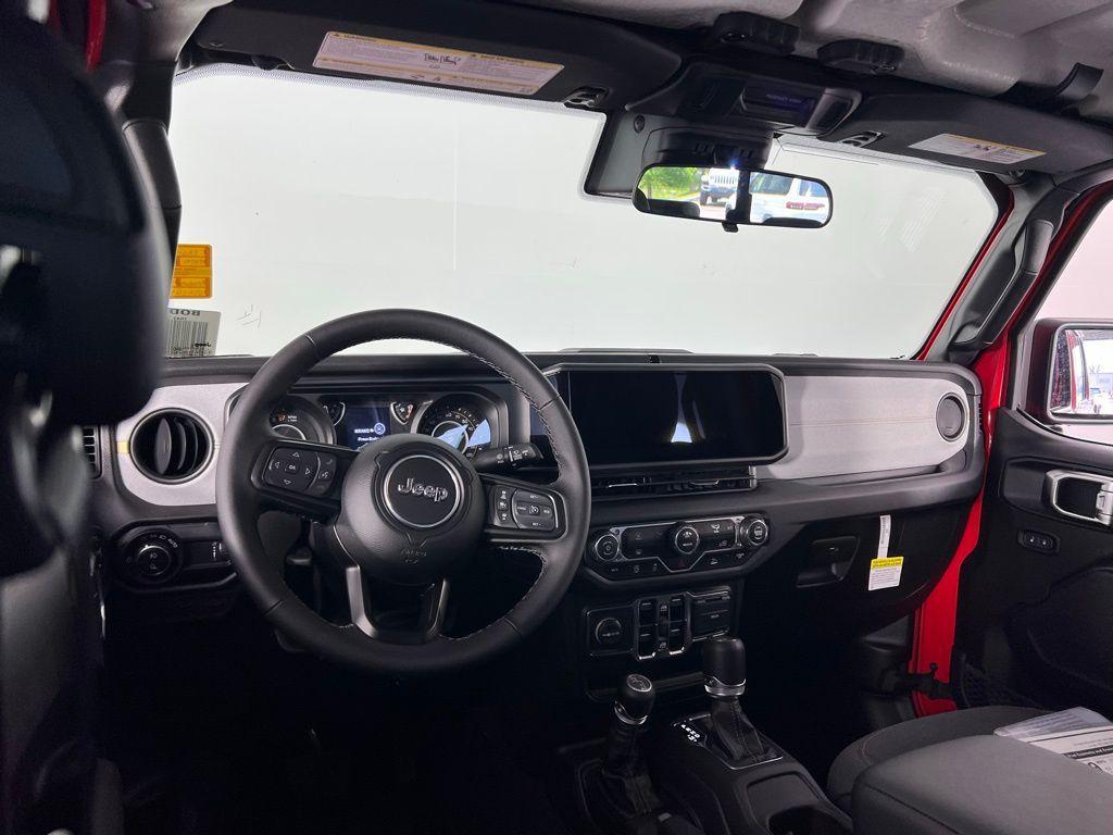 new 2025 Jeep Gladiator car, priced at $42,605