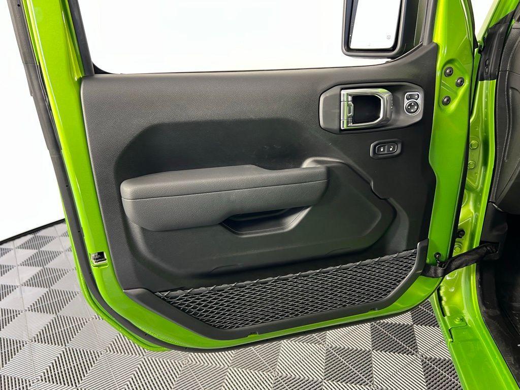 new 2025 Jeep Wrangler car, priced at $37,445