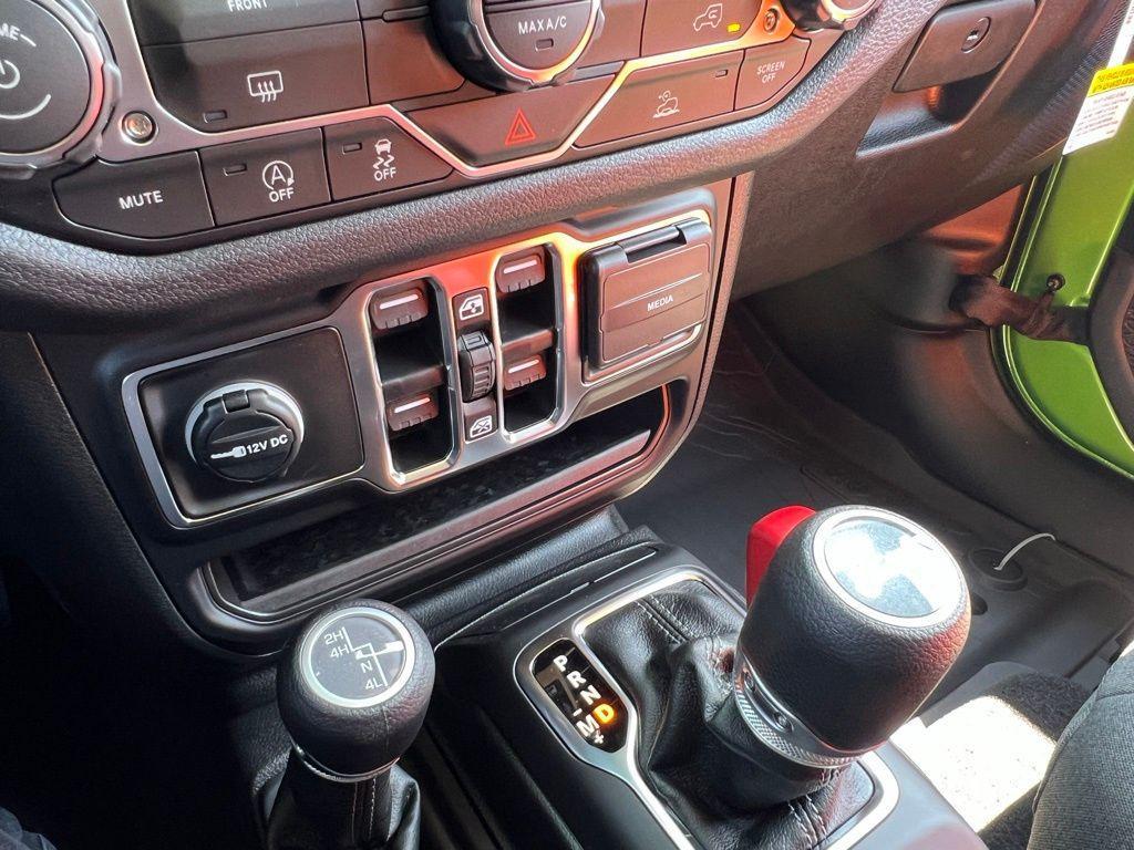new 2025 Jeep Wrangler car, priced at $37,445