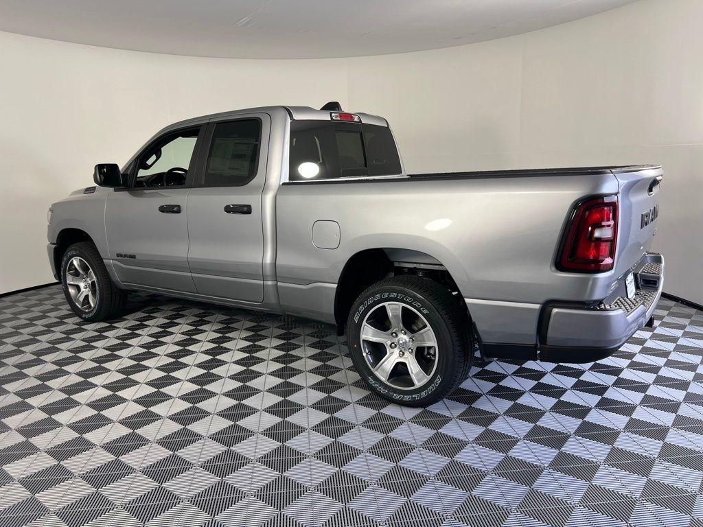 new 2025 Ram 1500 car, priced at $35,233