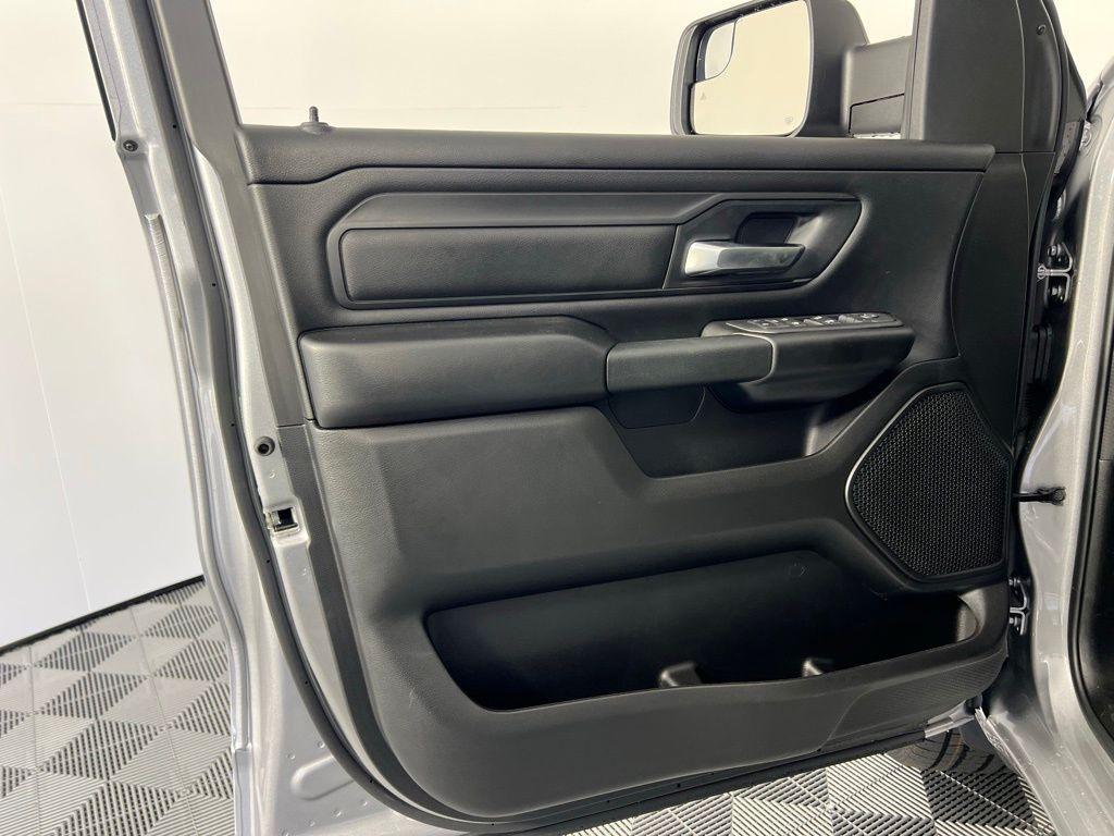 new 2025 Ram 1500 car, priced at $35,233