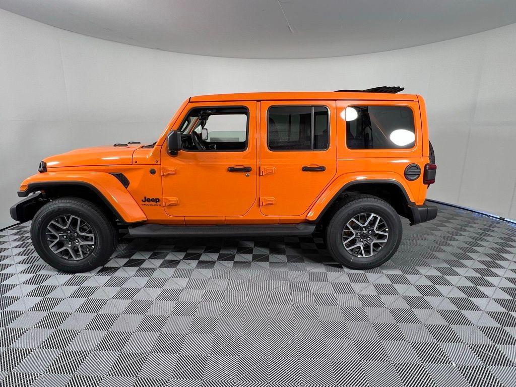 new 2025 Jeep Wrangler car, priced at $47,015