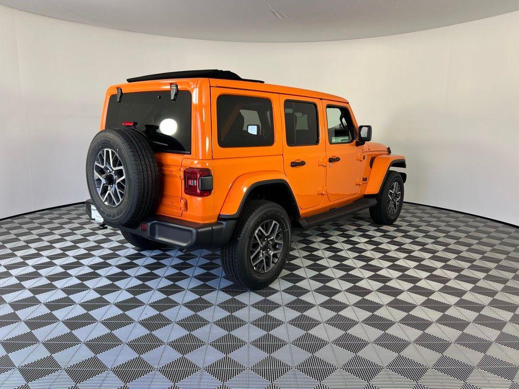 new 2025 Jeep Wrangler car, priced at $47,015