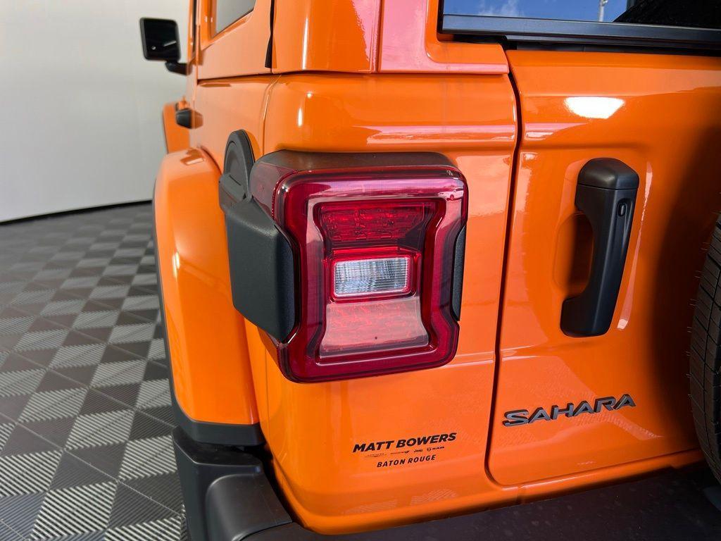 new 2025 Jeep Wrangler car, priced at $47,015