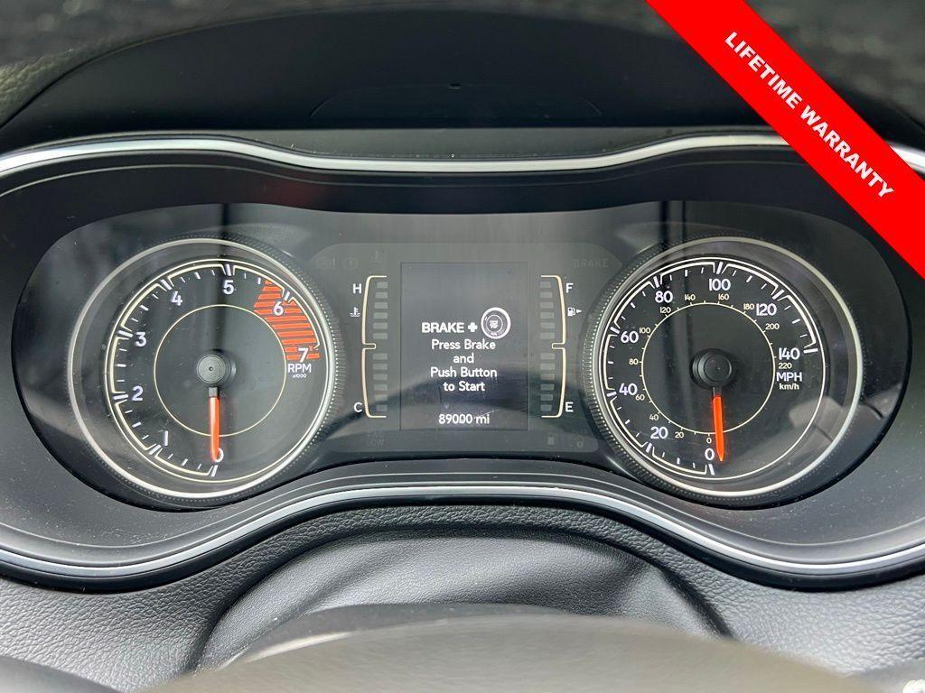 used 2019 Jeep Cherokee car, priced at $17,999
