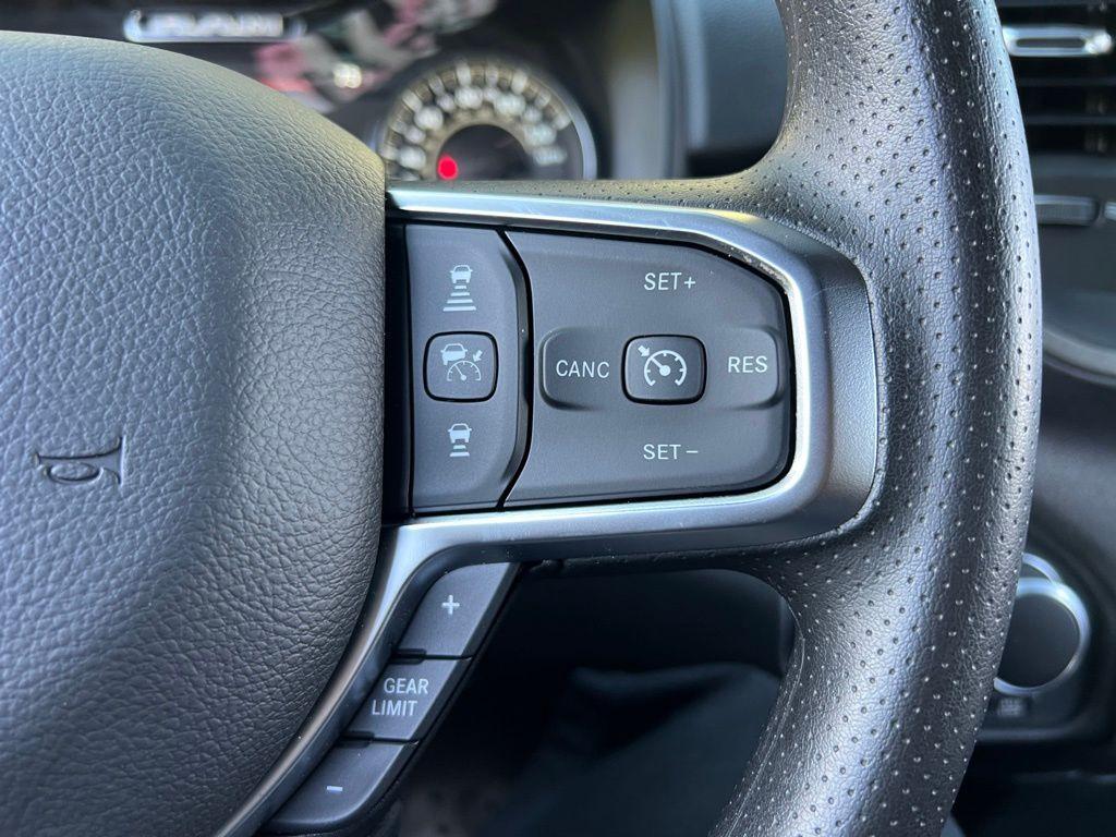 new 2025 Ram 1500 car