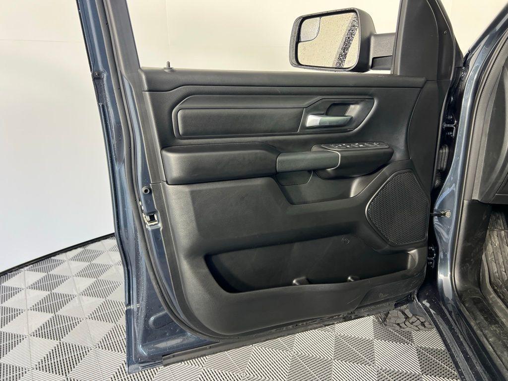 new 2025 Ram 1500 car