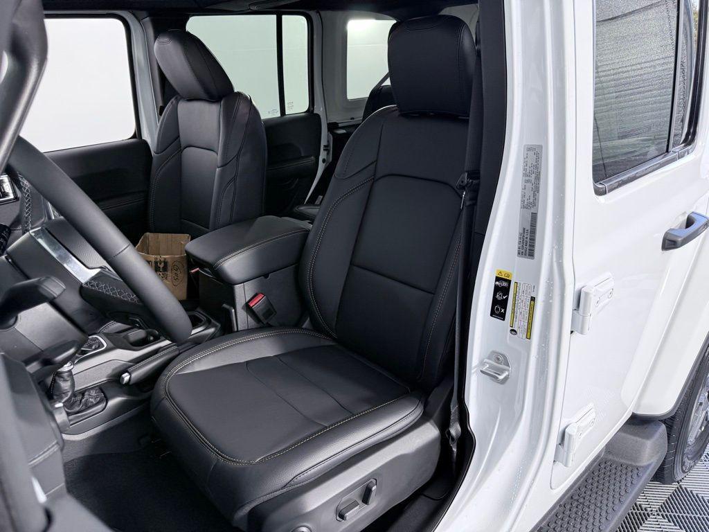 new 2026 Jeep Wrangler car, priced at $47,240