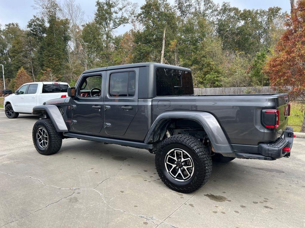 used 2021 Jeep Gladiator car, priced at $30,113