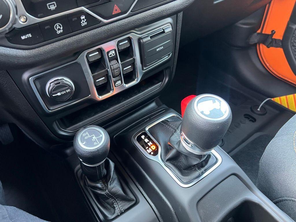 new 2025 Jeep Wrangler car, priced at $39,650