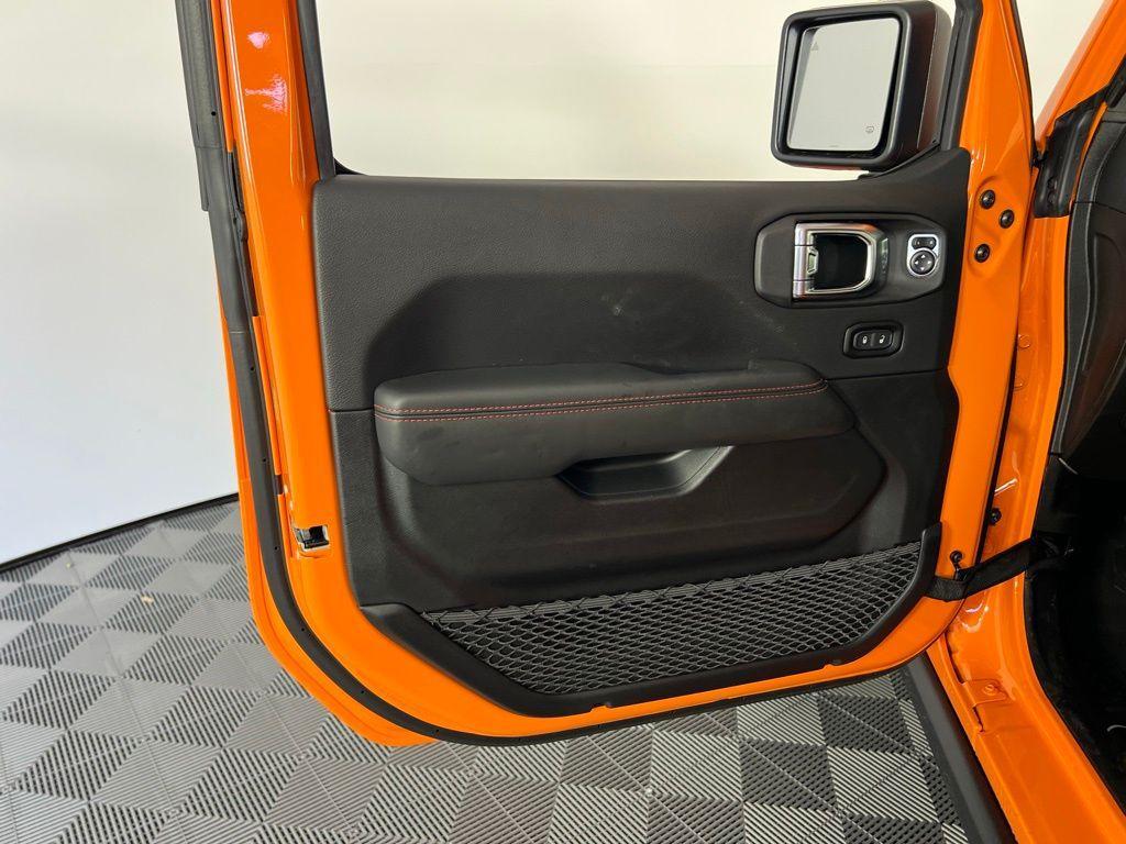new 2025 Jeep Wrangler car, priced at $56,965