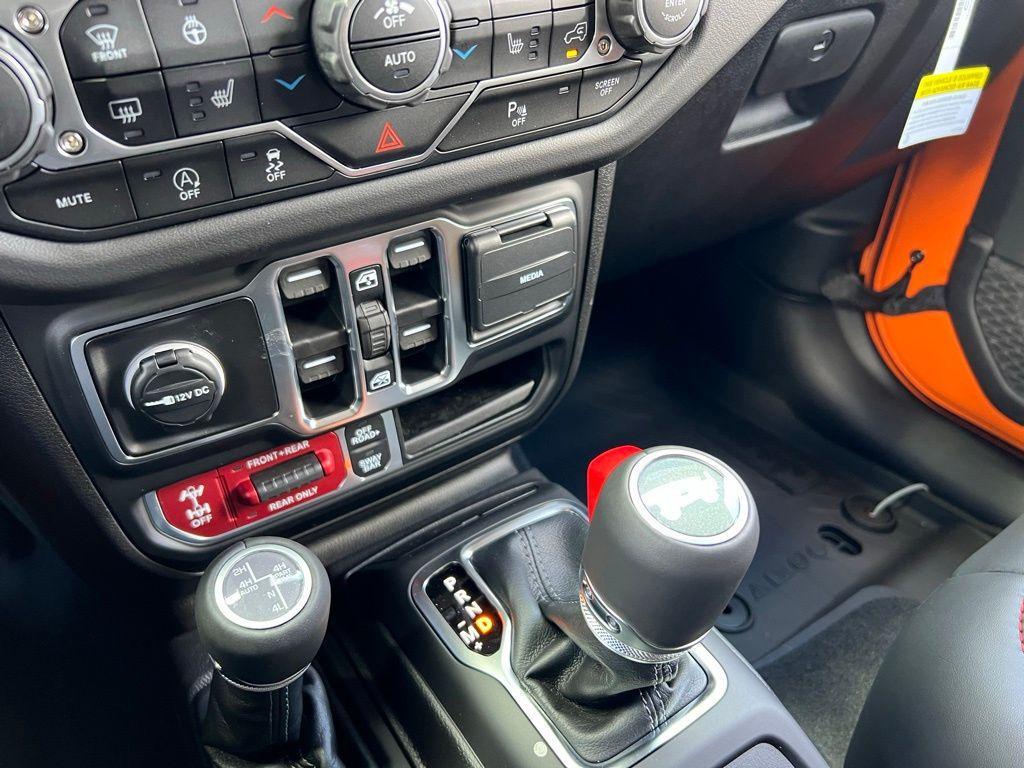 new 2025 Jeep Wrangler car, priced at $56,965