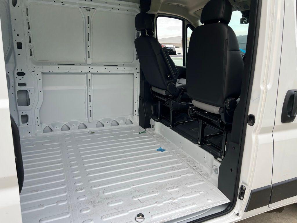 new 2025 Ram ProMaster 2500 car, priced at $47,845