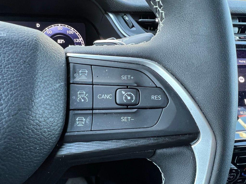 used 2024 Jeep Grand Cherokee car, priced at $27,888
