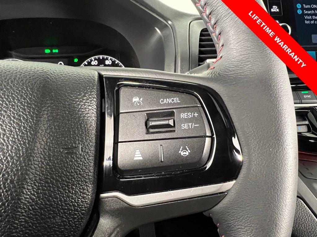 used 2025 Honda Odyssey car, priced at $41,915