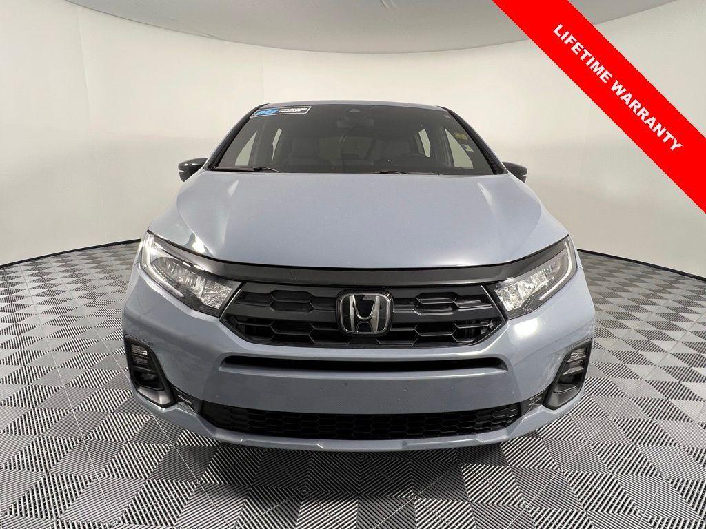 used 2025 Honda Odyssey car, priced at $41,915