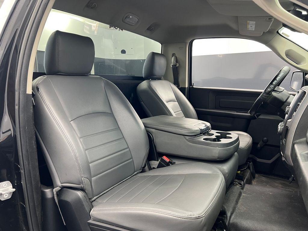 used 2019 Ram 1500 Classic car, priced at $18,551