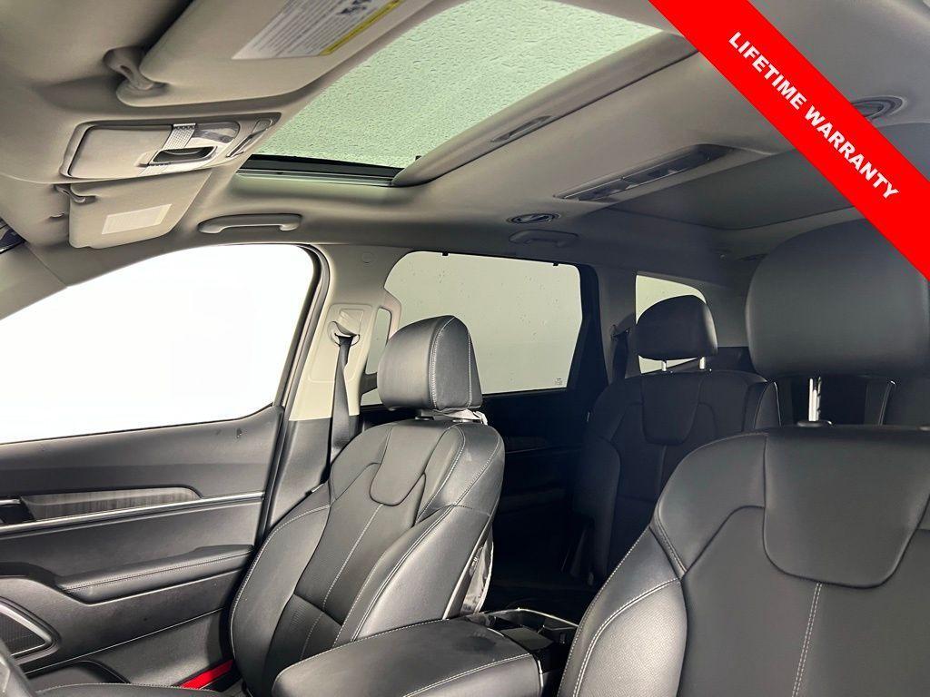 used 2023 Kia Telluride car, priced at $36,524