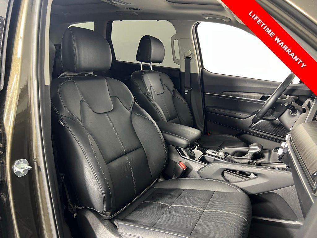 used 2023 Kia Telluride car, priced at $36,524