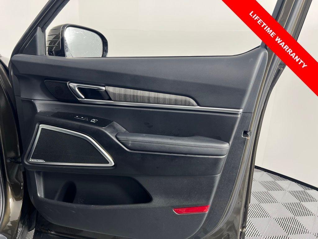 used 2023 Kia Telluride car, priced at $36,524