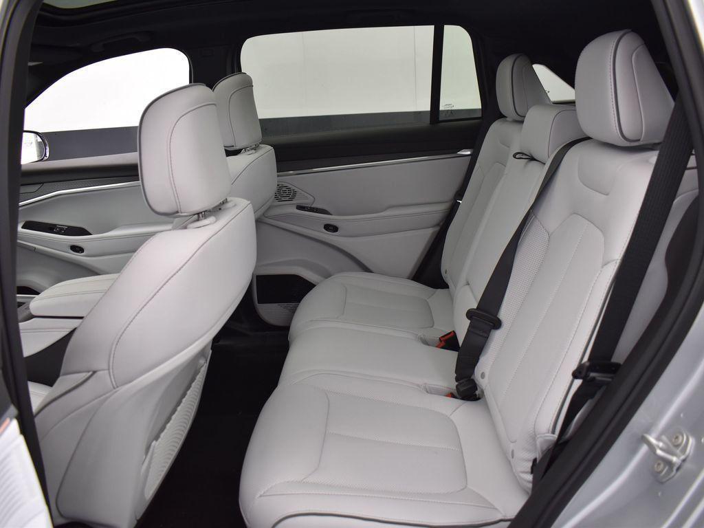 new 2025 Jeep Wagoneer S car, priced at $63,090