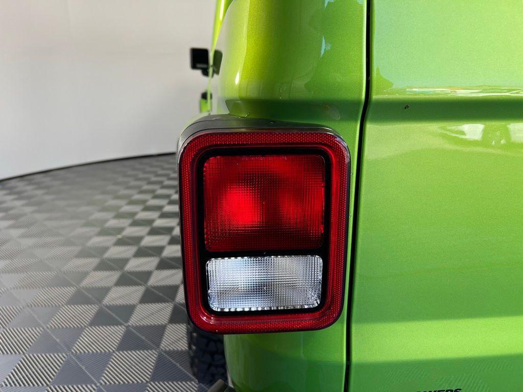 new 2025 Jeep Gladiator car, priced at $43,160