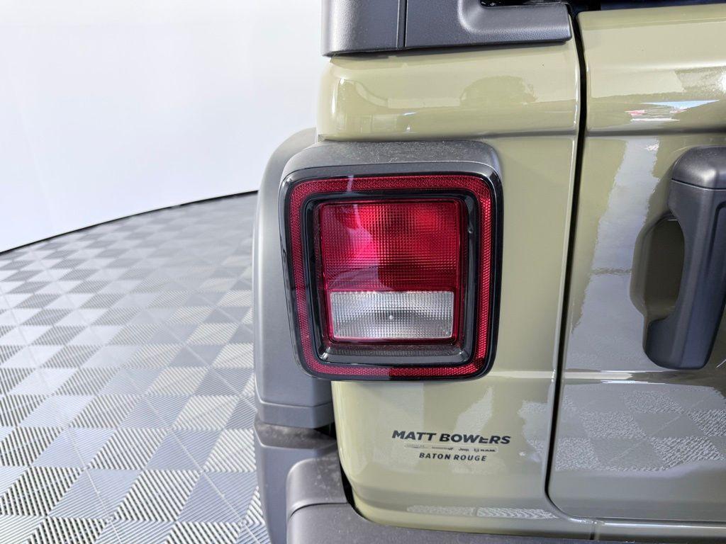 new 2026 Jeep Wrangler car, priced at $41,989