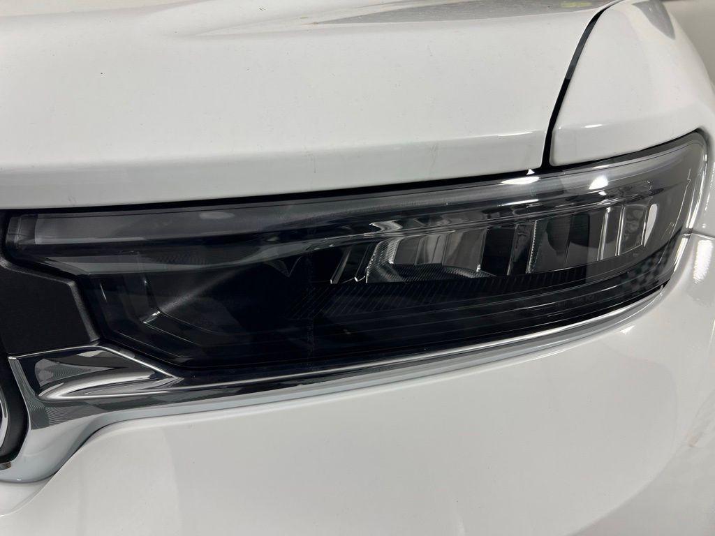 new 2025 Jeep Grand Cherokee L car, priced at $30,530