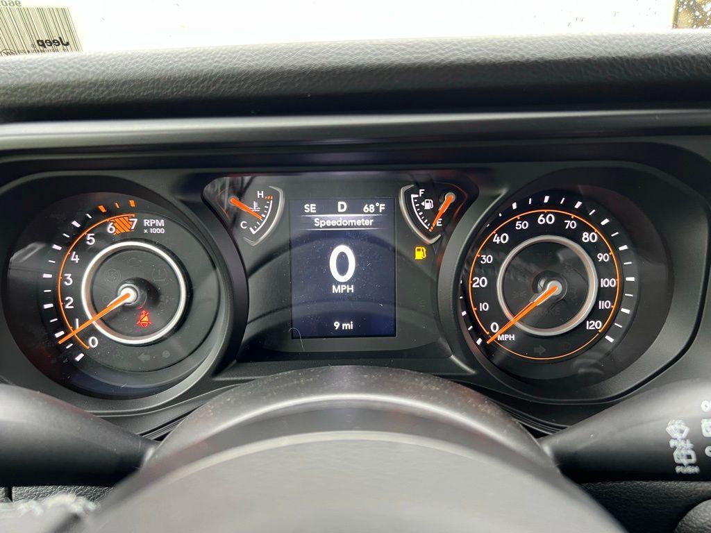 new 2025 Jeep Wrangler car, priced at $42,050